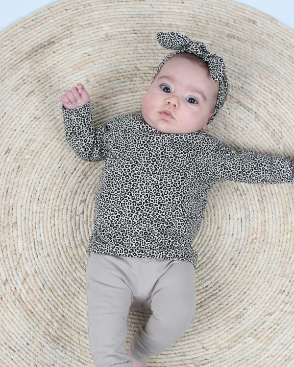 Leopard sand baby kledingset Jalyssa