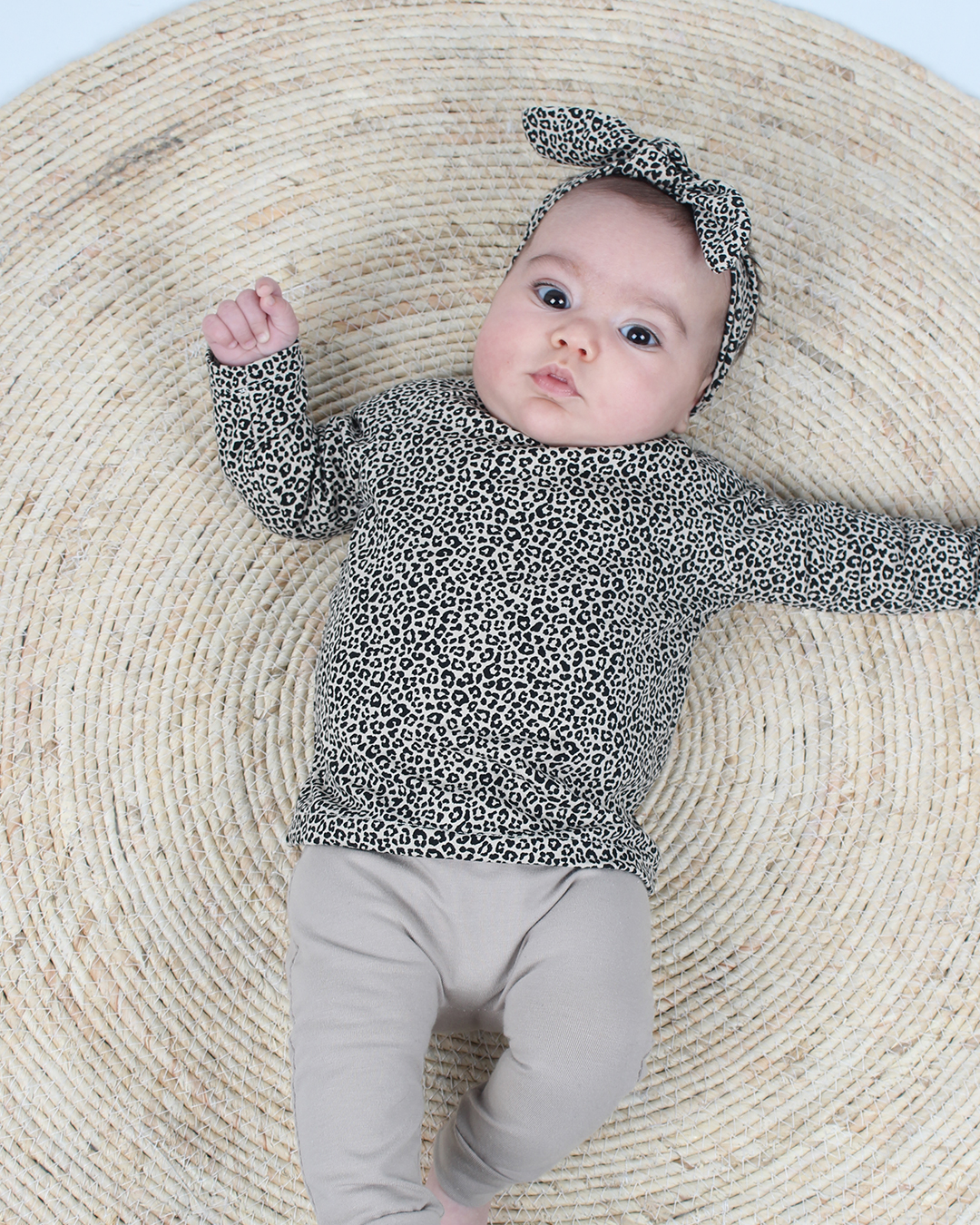 Voorbijgaand Vernederen Klem Leopard sand baby kledingset "Jalyssa" - 2-delig - Little & Loved